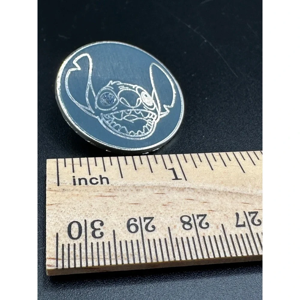 Stitch Line Drawings round faces Lilo Disney trading pin 2018
